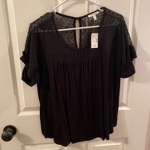 Maurices short sleeve top ruffle sleeve black (M)
